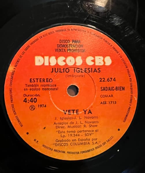 Julio Iglesias — Vete Ya