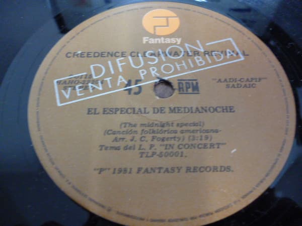 Creedence Clearwater Revival — The Midnight Special = El Especial De Medianoche)