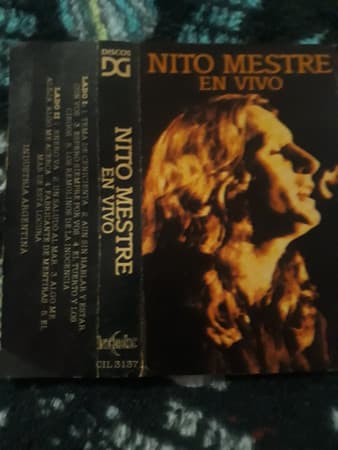 Nito Mestre — Nito Mestre En Vivo