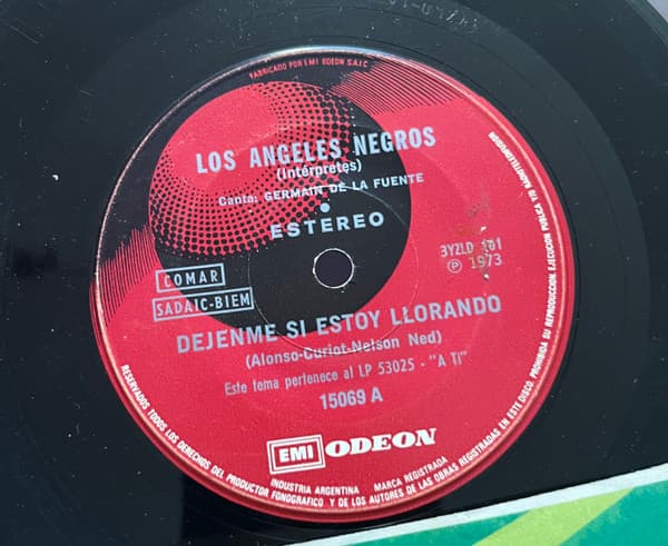 Los Angeles Negros — Dejenme Si Estoy Llorando