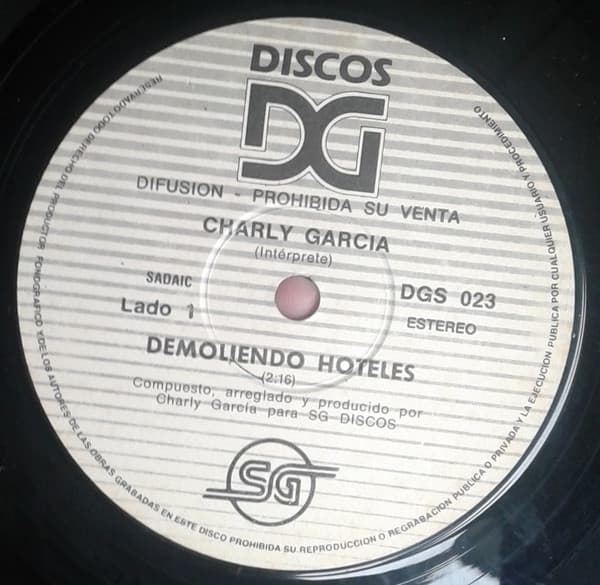 Charly Garcia — Demoliendo Hoteles