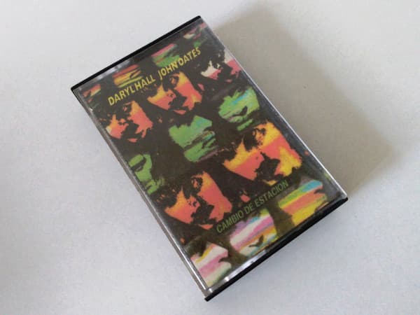 Daryl Hall & John Oates — Cambio De Estacion = Change Of Season
