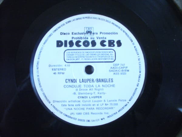 Cyndi Lauper & Bangles — Conduje Toda La Noche / Llama Eterna