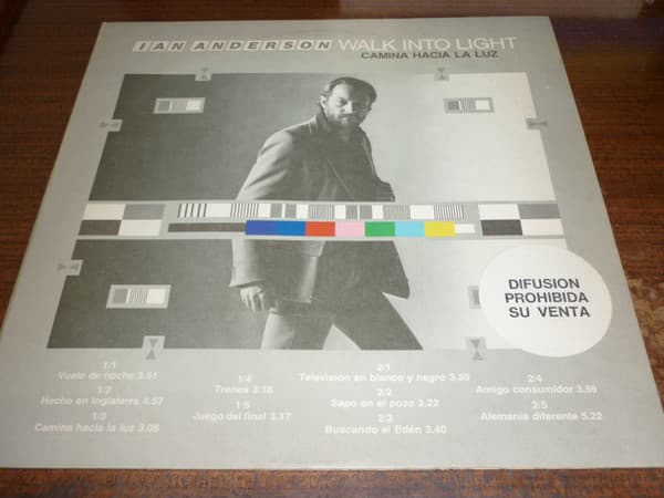 Ian Anderson — Camina Hacia La Luz = Walk Into Light