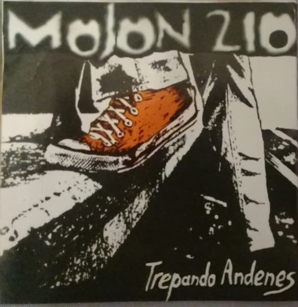 Mojon 210 — Trepando Andenes