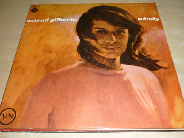 Astrud Gilberto — Windy