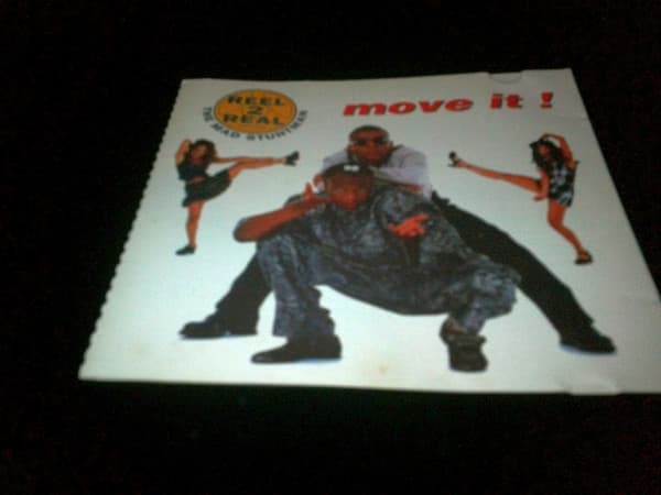 Reel 2 Real & The Mad Stuntman — Move It!