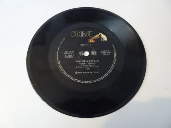 Boney M. — Rios De Babilonia = Rivers Of Babylon / Chica Morena En El Ring = Brown Girl In The Ring