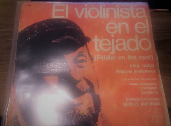 Raul Rossi & Paulina Singerman — El Violinista En El Tejado