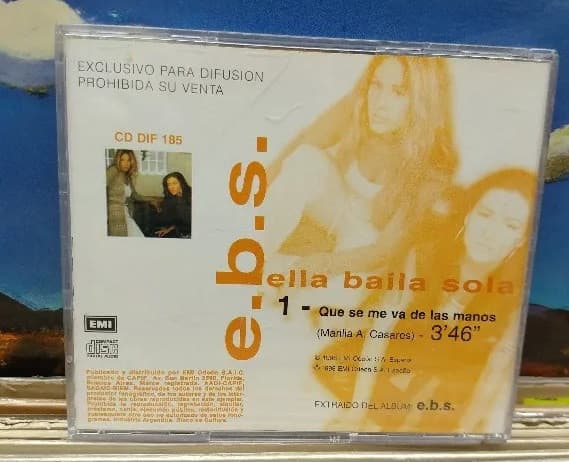 Ella Baila Sola — Que Se Me Va de Las Manos