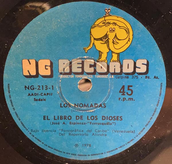 Los Nomadas — El Libro De Los Dioses