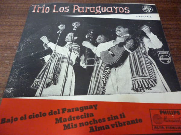 Trio Los Paraguayos — Bajo El Cielo Del Paraguay