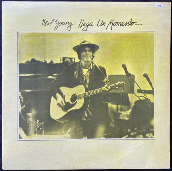Neil Young — Llega Un Momento - Comes A Time