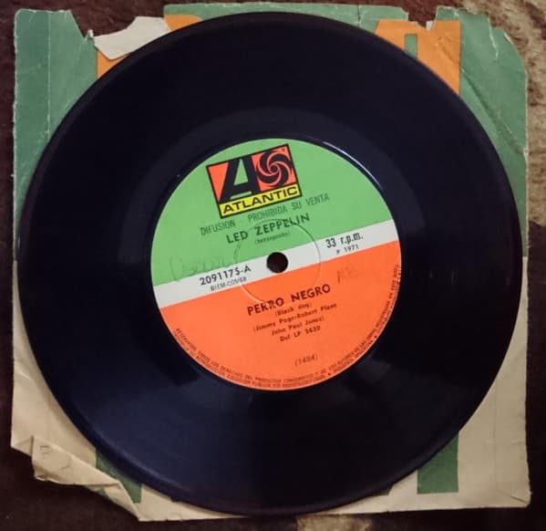 Led Zeppelin — Perro Negro