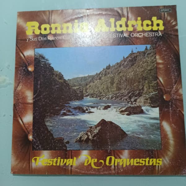 Ronnie Aldrich Y Sus Dos Pianos & The London Festival Orchestra — Festival De Orquestas