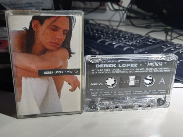 Derek Lopez — Mística