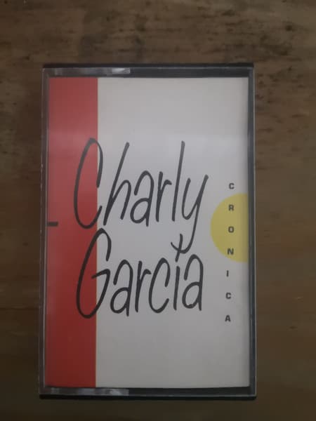 Charly Garcia — Crónica