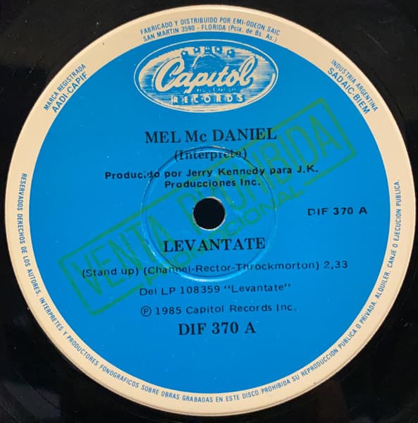 Mel McDaniel & Grace Jones — Levantate / Esclava Del Ritmo