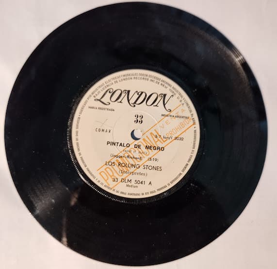 Los Rolling Stones — Pintalo De Negro = Paint It, Black
