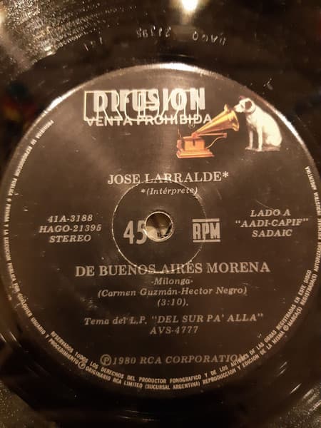 José Larralde — De Buenos Aires Morena / De Puro Solo