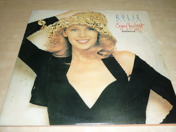 Kylie Minogue — Enjoy Yourself = Divertite