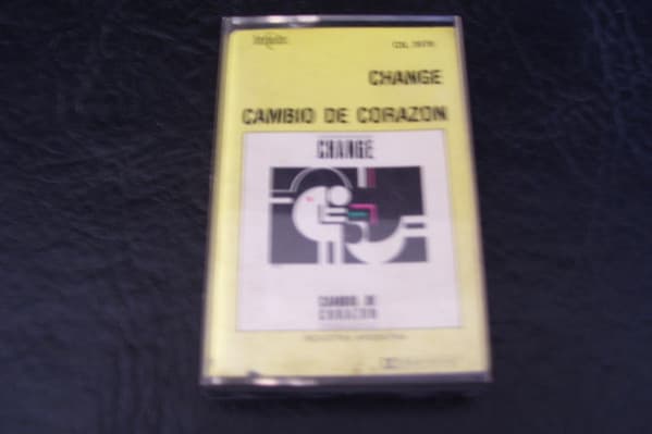 Change — Change Of Heart = Cambio De Corazon