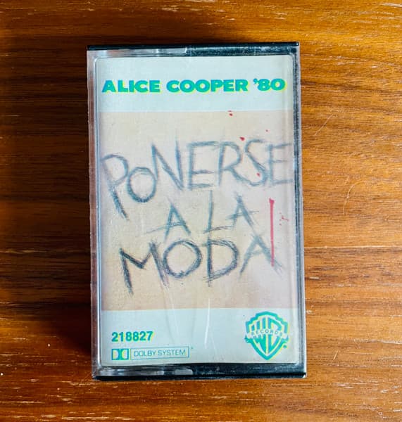 Alice Cooper — Ponerse a La Moda = Flush The Fashion
