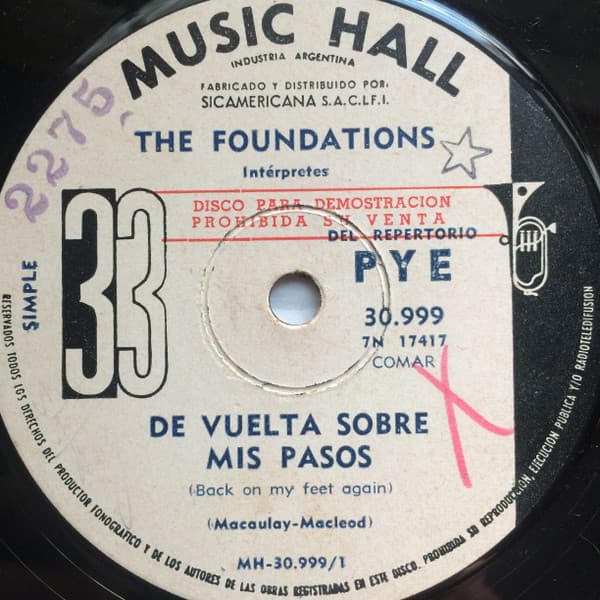 The Foundations — De Vuelta Sobre Mis Pasos - Puedo Tomar o Dejar Tu Amor