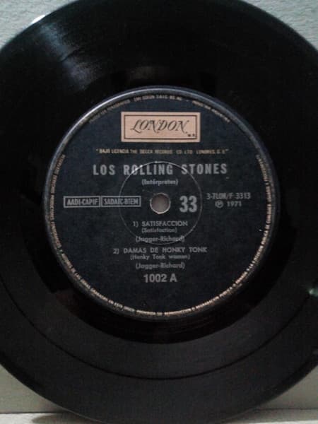The Rolling Stones — Satisfacción / Damas De Honky Tonk / Píntalo De Negro = Satisfaction / Honky Tonk Women / Paint It Black