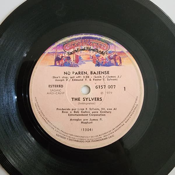 The Sylvers — No Paren, Bájese / El Amor No Me Dejará Ir