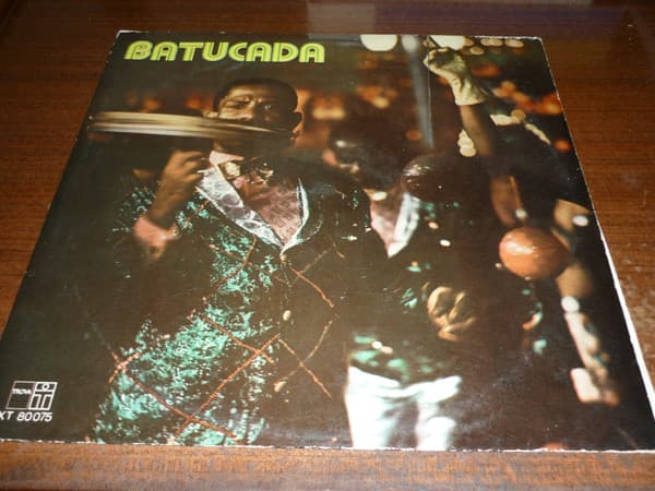 Escola De Samba Da Cidade — Batucada