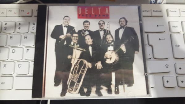 Delta Jazz Band — Ecos DE Nueva Orleans