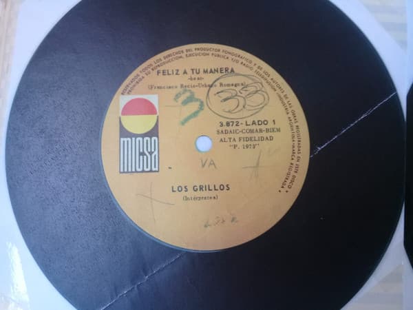 Los Grillos — Feliz A Tu Manera
