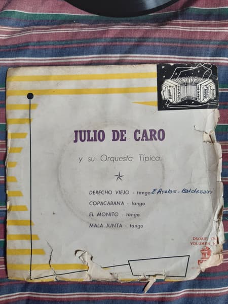 Julio de Caro Y Su Orquesta Típica — Volumen 1