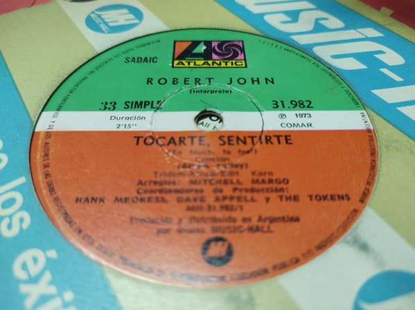 Robert John — Tocarte Sentirte = To Touch, To Feel