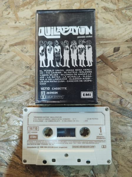 Quilapayún — Grandes Exitos