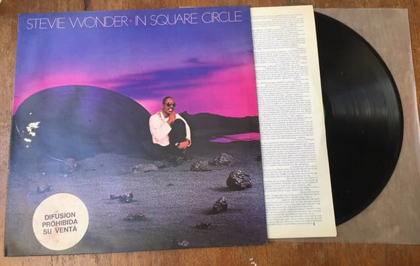 Stevie Wonder — En Un Circulo Cuadrado (In Square Circle)