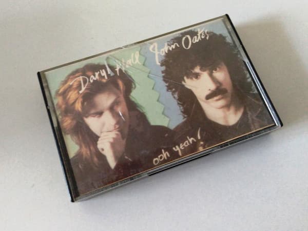 Daryl Hall John Oates — Ooh Yeah!