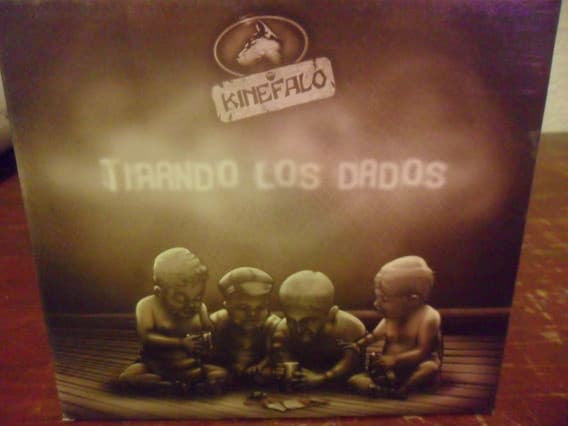 Kinefalo — Tirando los Dados