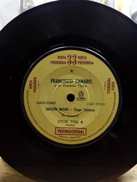 Francisco Canaro Y Su Orquesta Típica — Halcón Negro / Pájaro Azul
