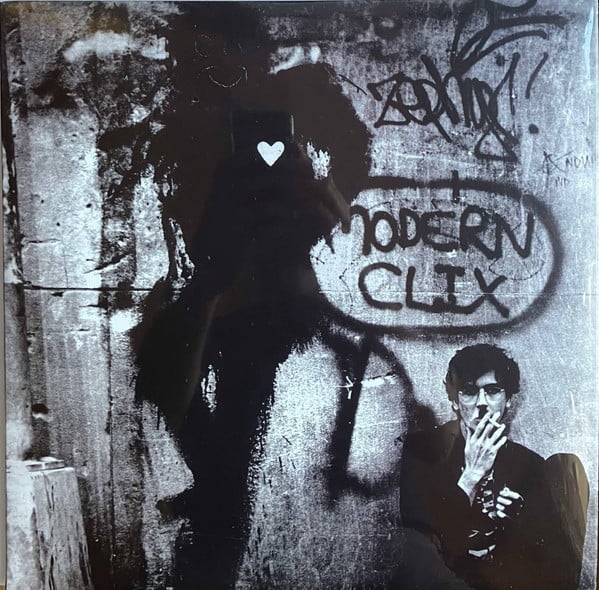 Charly Garcia – Clics Modernos