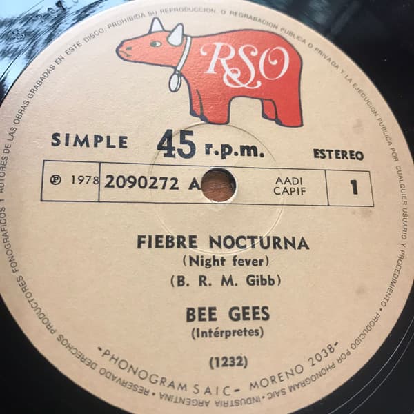 Bee Gees — Fiebre Nocturna = Night Fever / En El Camino = Down The Road