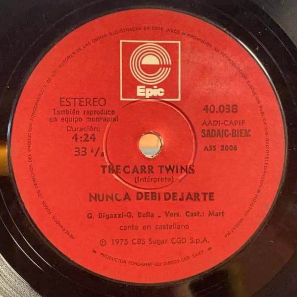 The Carr Twins — Nunca Debi Dejarte Ir