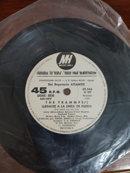The Trammps — Disco Inferno / Llegaste A La Línea De Fuego