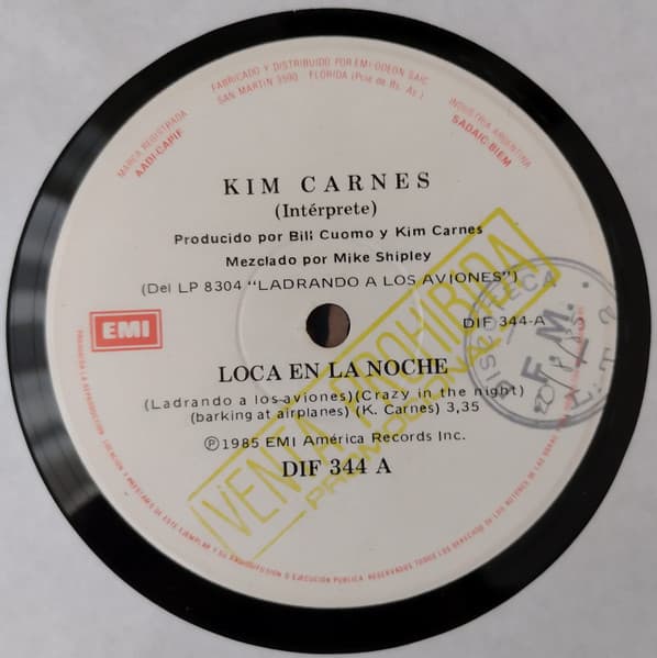 Kim Carnes & Paul McCartney — Loca En La Noche (Ladrando A Los Aviones) = Crazy In The Night (Barking At Airplanes) / Ebano Y Marfil = Ebony And Ivory