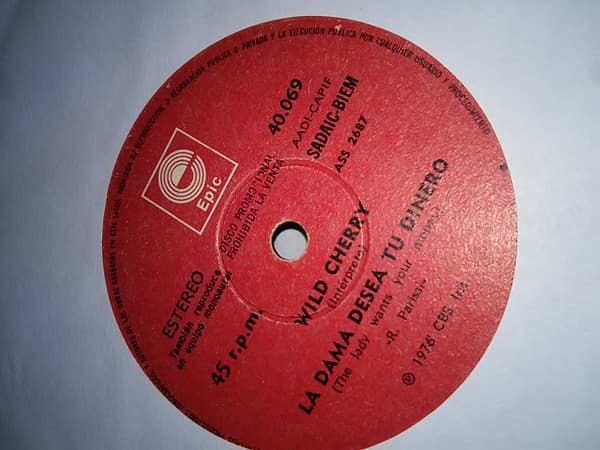 Wild Cherry — Toca Esta Musica Funky / La Dama Desea Tu Dinero