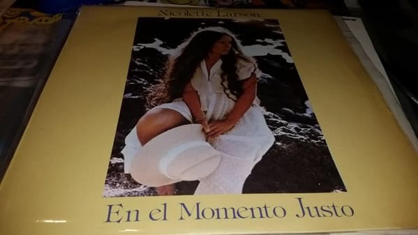 Nicolette Larson — En El Momento Justo