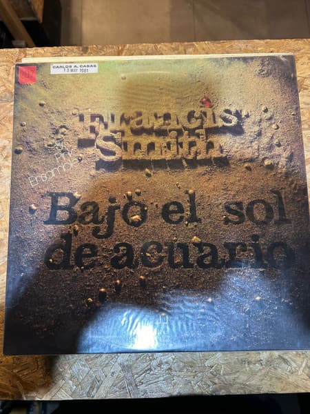 Francis Smith & Pink Ensamble — Bajo El Sol De Acuario