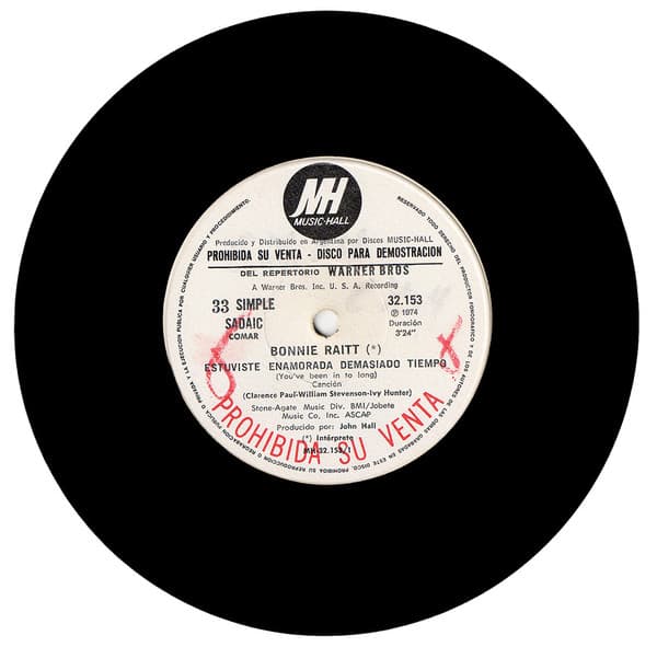 Bonnie Raitt — Estuviste Enamorada Demasiado Tiempo = You've Been In Love Too Long / Todo El Mundo Grita Piedad = Everybody's Cryin' Mercy
