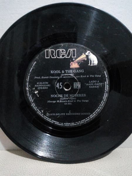 Kool & The Gang — Noche De Mujeres